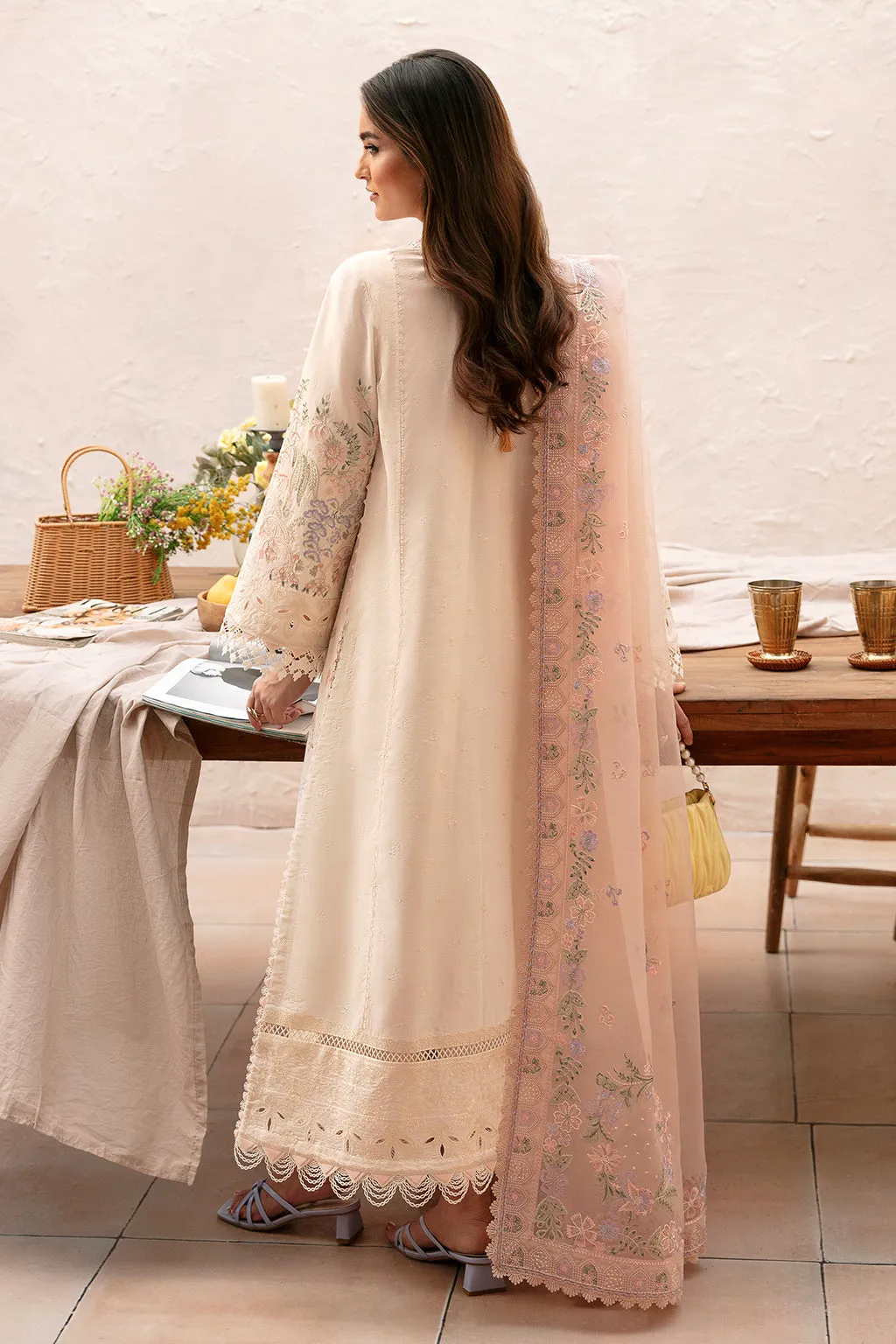 Afrozeh | Cascade Luxury Lawn 24 | Luna