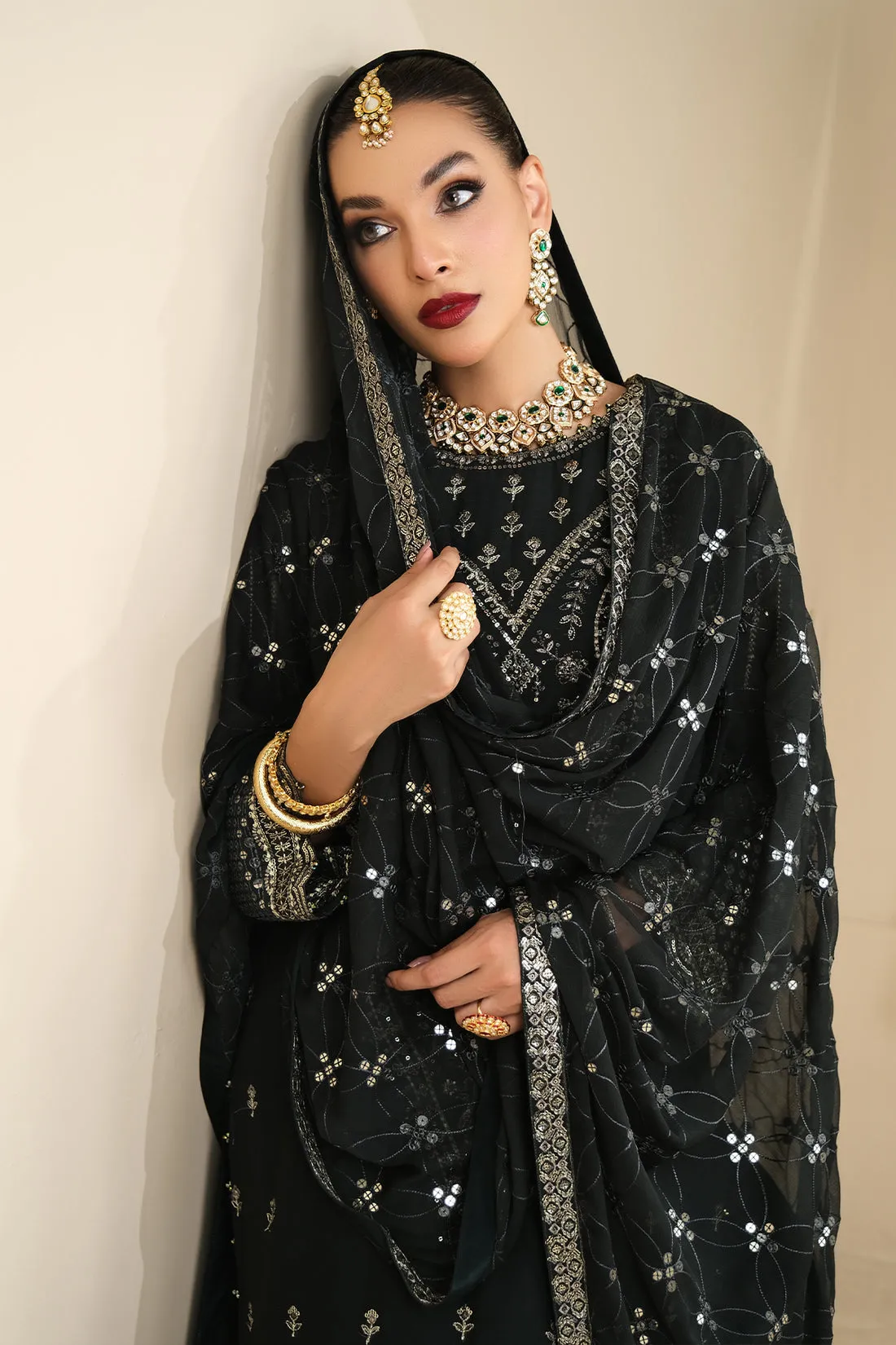 Alizeh | Formals Collection | MINERVA UF-V03D04