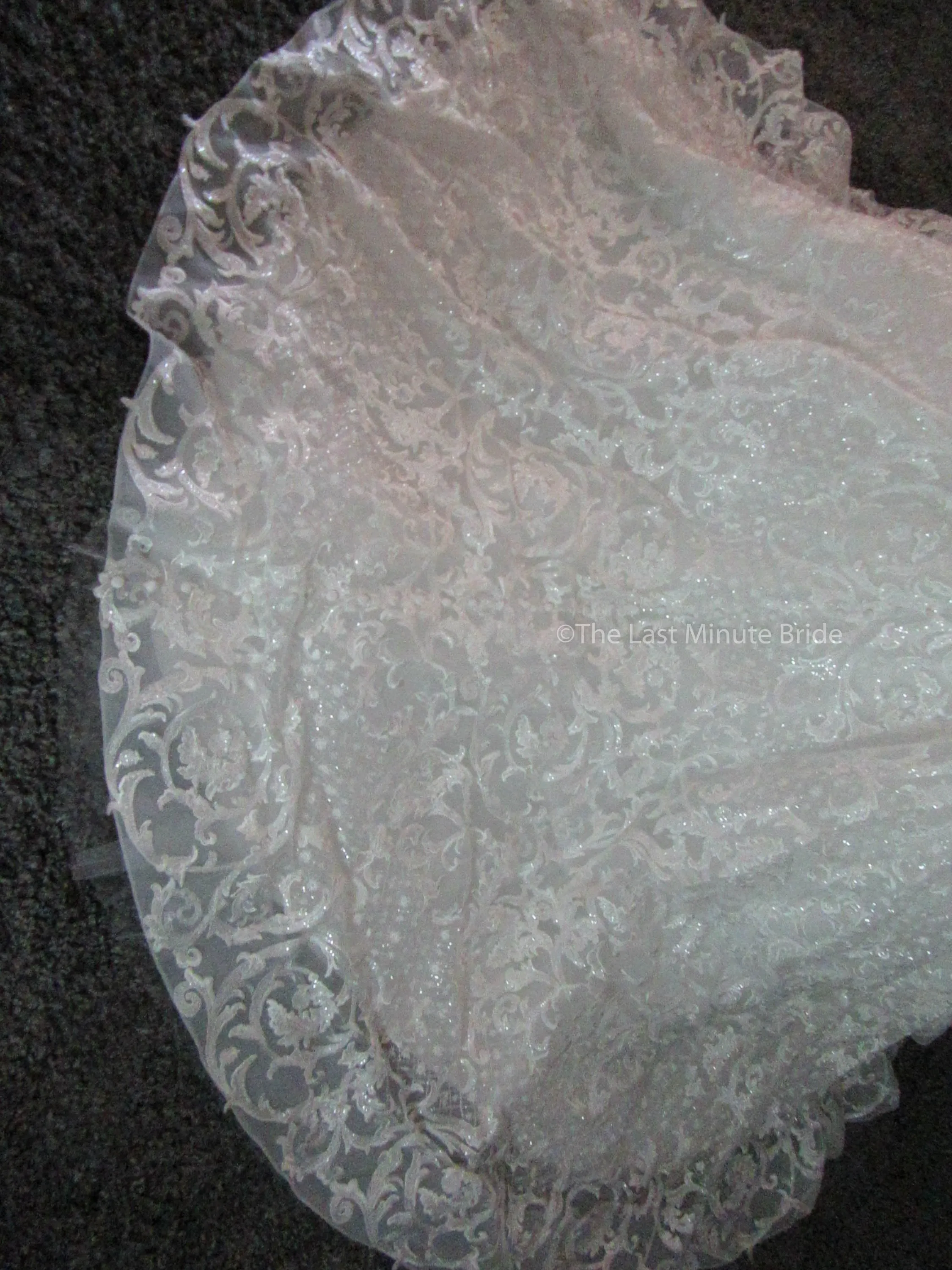 Allure Bridals Style C533