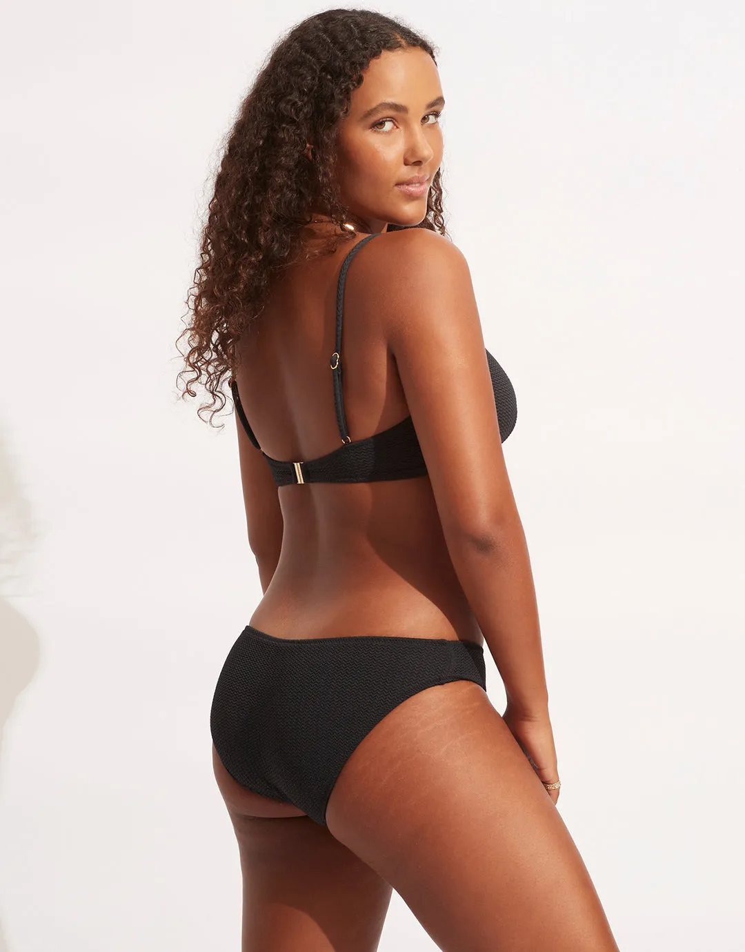 Sea Dive Bralette Bikini Top - Black